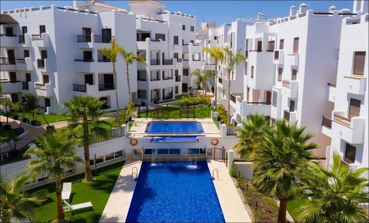 Apartamento En Salobrena Cerca Del Mar - Con Piscina, Gimnasio Y Garaje Екстер'єр фото